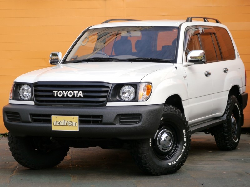 ランクル100丸目換装 旧車レトロクラシック×リフトアップオフロード仕様×LINE-X！