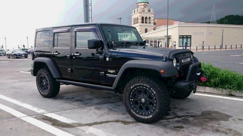 JEEP（ジープ）ラングラー JK38アンリミテッド サハラのオーバー