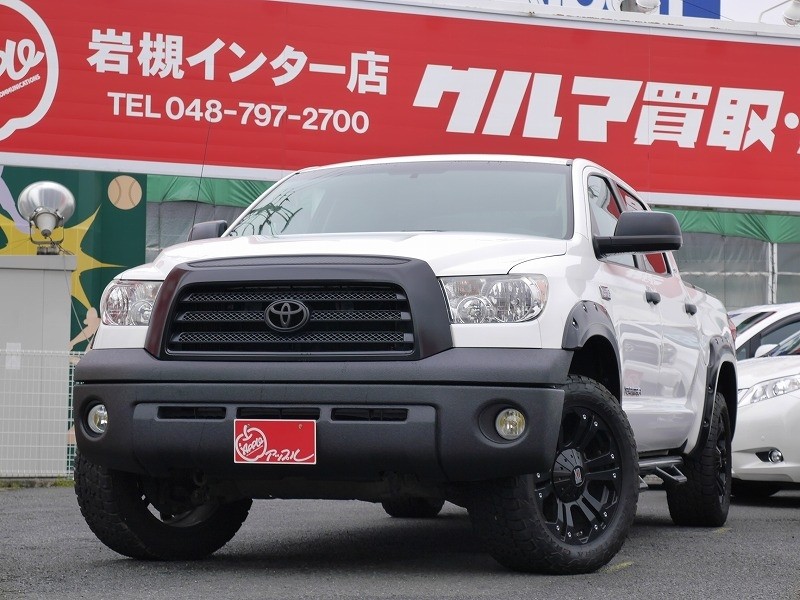 USトヨタ逆輸入車 タンドラ LINE-Xカスタム塗装バンパー×KMC XD 