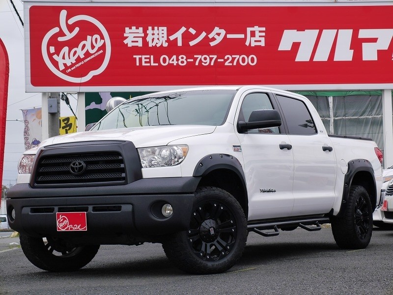 USトヨタ逆輸入車 タンドラ LINE-Xカスタム塗装バンパー×KMC XDモンスター20インチアルミホイール！