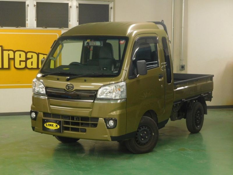 軽トラをLINE-X（ラインエックス）カスタム！荷台保護はもちろん、パーツもたっぷりカスタム塗装！