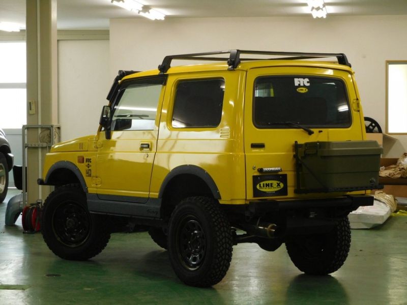 ジムニー 丸目のja22 リフトアップ Line Xオフロードスタイルカスタム Line X Auto Japan