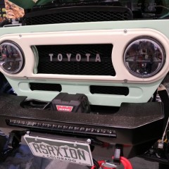 128 ランクル40 ビルシュタインブース（ヘッドライト・バンパー）
