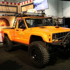 167 JEEP（ジープ）ピックアップトラック コマンチ