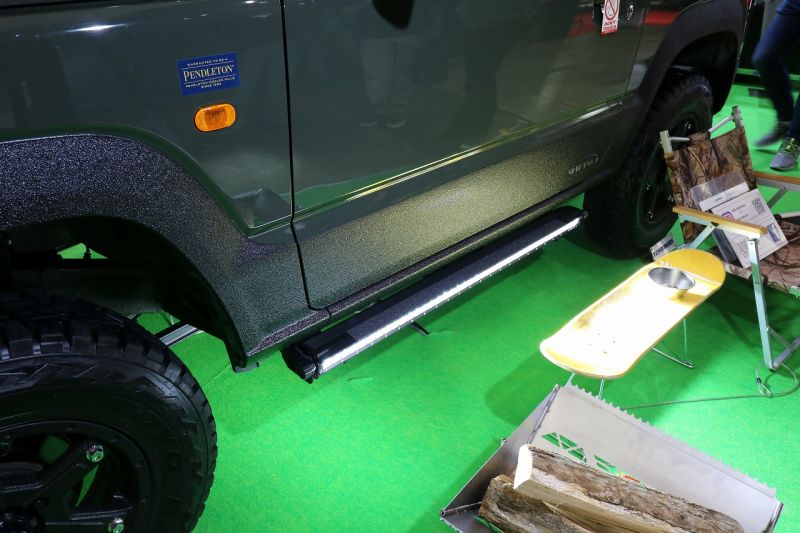新型ジムニー・シエラにお勧めカスタム LEDライトバー イルミサイドステップ 新型ジムニー・シエラにお勧めカスタム LEDライトバー イルミサイドステップ