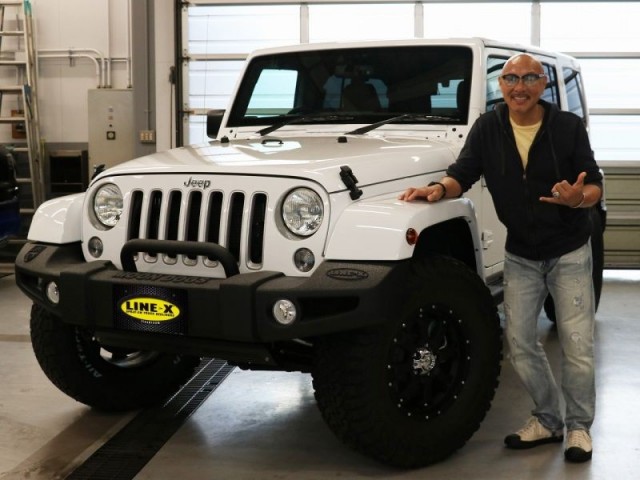 IKURA（いくら）さんの愛車 JEEP JKラングラー LINE-Xカスタム