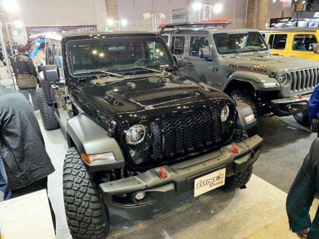 rinei 東京オートサロン2020展示 jeepラングラー グラディエーター LINE-Xカスタム_1 rinei 東京オートサロン2020展示 jeepラングラー グラディエーター LINE-Xカスタム_1